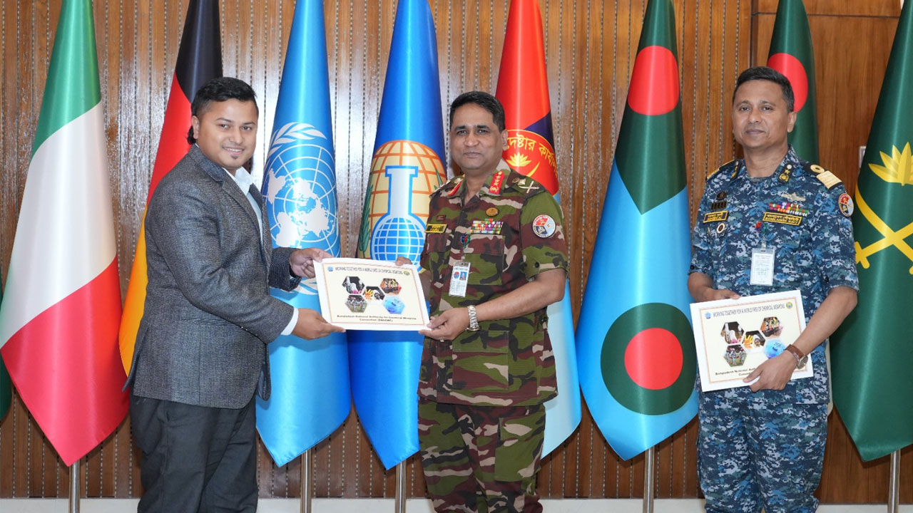 বিএনএসিডব্লিউসির তত্ত্বাবধানে ইন্ডাস্ট্রি সেফটি ট্রেনিং প্রোগ্রাম অনুষ্ঠিত