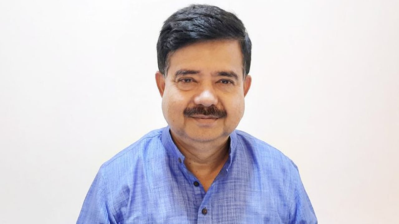 ‘প্রশাসনের একাংশ সরকারকে ব্যর্থ করতে তৎপর, সামনে ঘোর অন্ধকার’