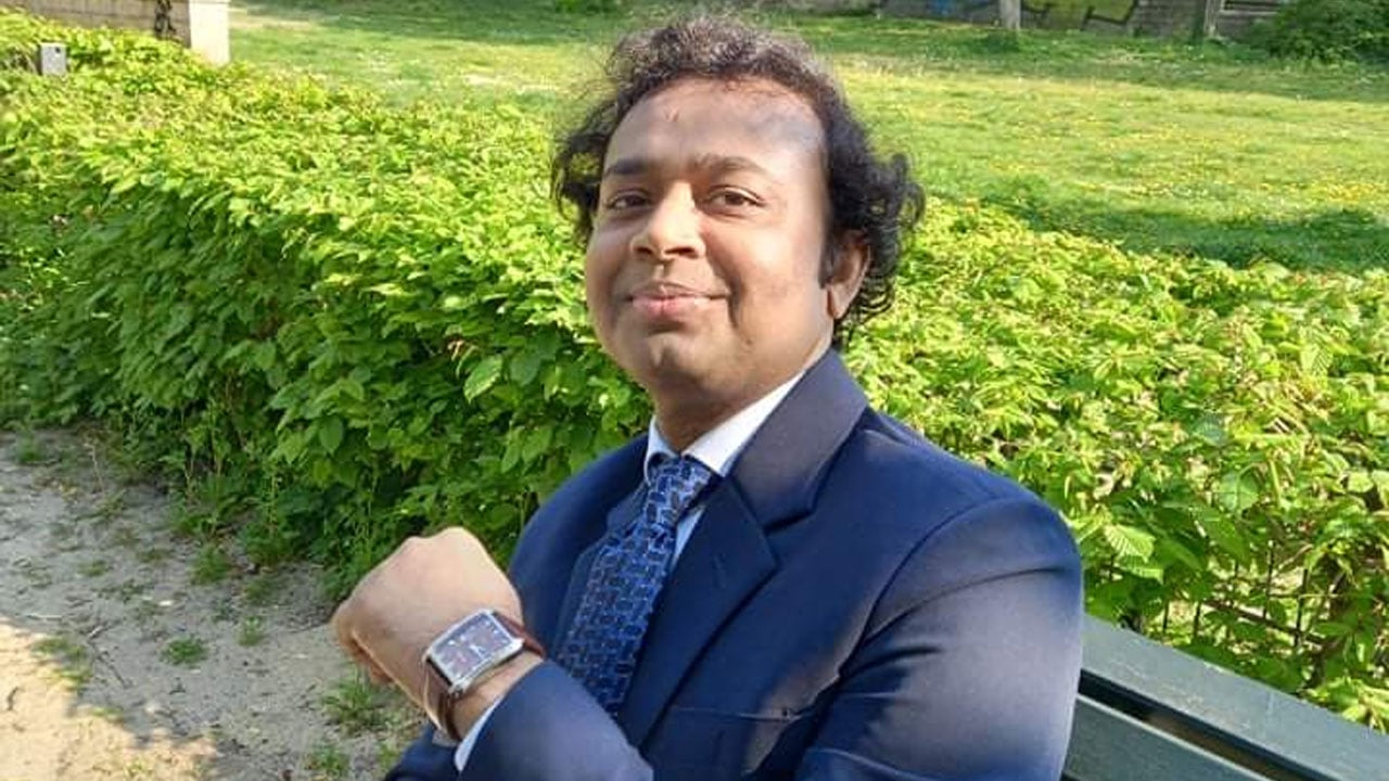 ক্যাম্পাস থেকে ক্ষমতার করিডর