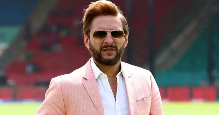 জরিমানা পর্যাপ্ত শাস্তি নয় : শহীদ আফ্রিদি