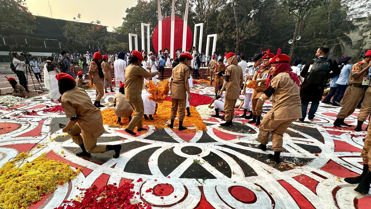 Shahid minar-2