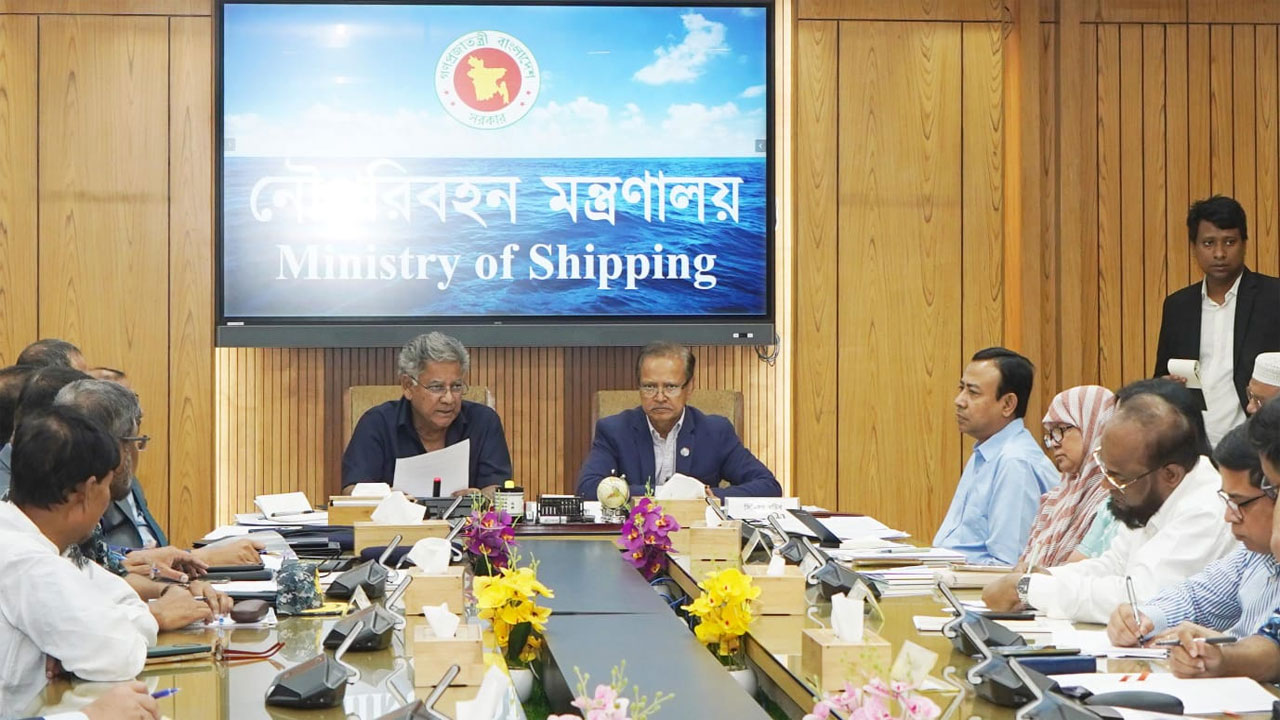 ভাড়া বেশি নিলে লঞ্চের রুট পারমিট বাতিল