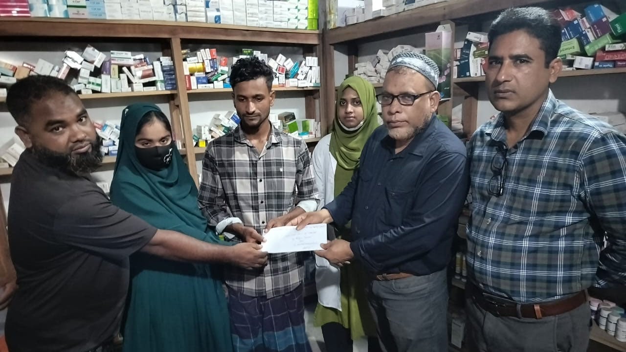 শরীয়তপুরে নির্যাতিত শিশুর পাশে তারেক রহমান