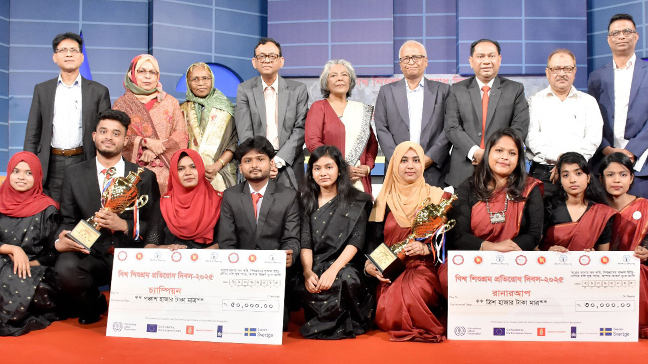 শুধু আইন দিয়ে শিশুশ্রম বন্ধ করা কঠিন: শারমীন এস মুরশিদ