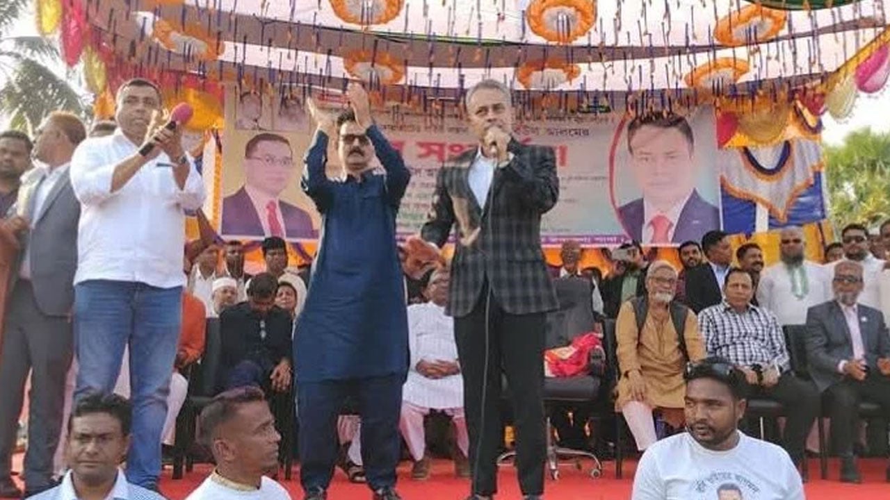 বিএনপি সরকারের প্রতি আস্থা রাখুন, দেশ এগিয়ে যাবে: শেখ রবিউল আলম