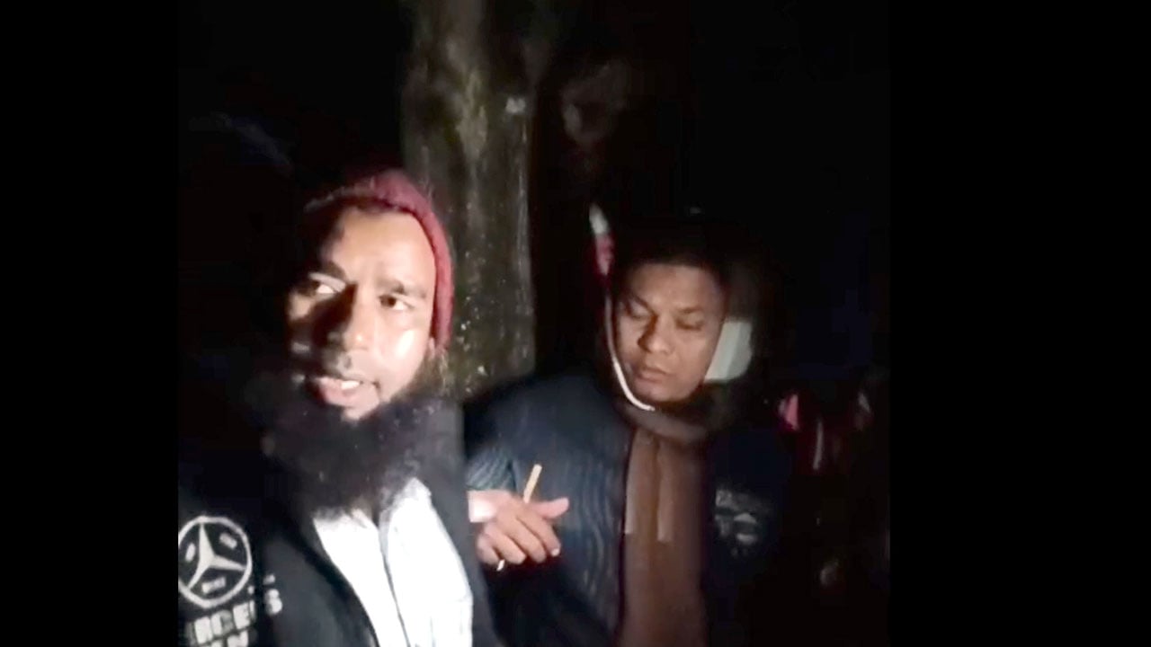 শিবগঞ্জে জামায়াতকর্মীদের বিরুদ্ধে ভোট কেনার অভিযোগ