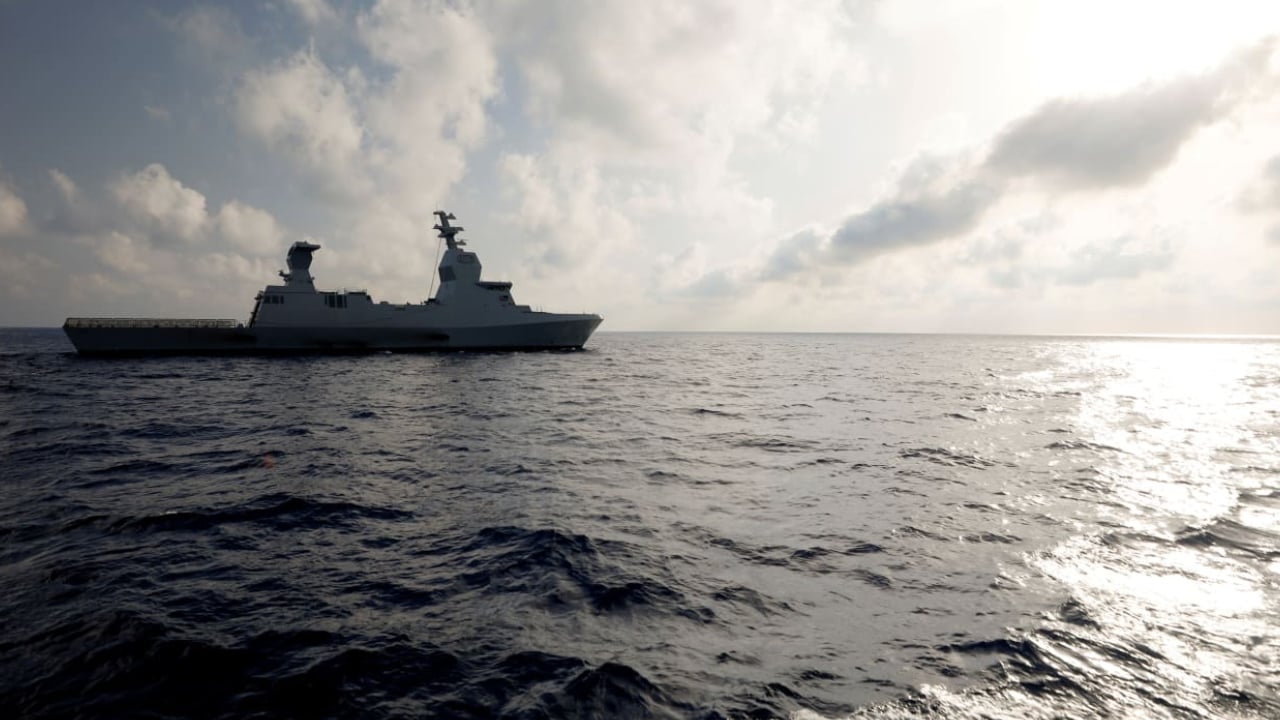 ইসরাইলি যুদ্ধজাহাজে হিজবুল্লাহর ক্ষেপণাস্ত্র হামলা