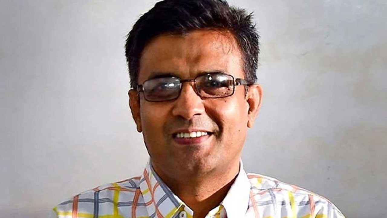 সিনিয়র সচিবের মর্যাদা পেলেন প্রেস সচিব শফিকুল