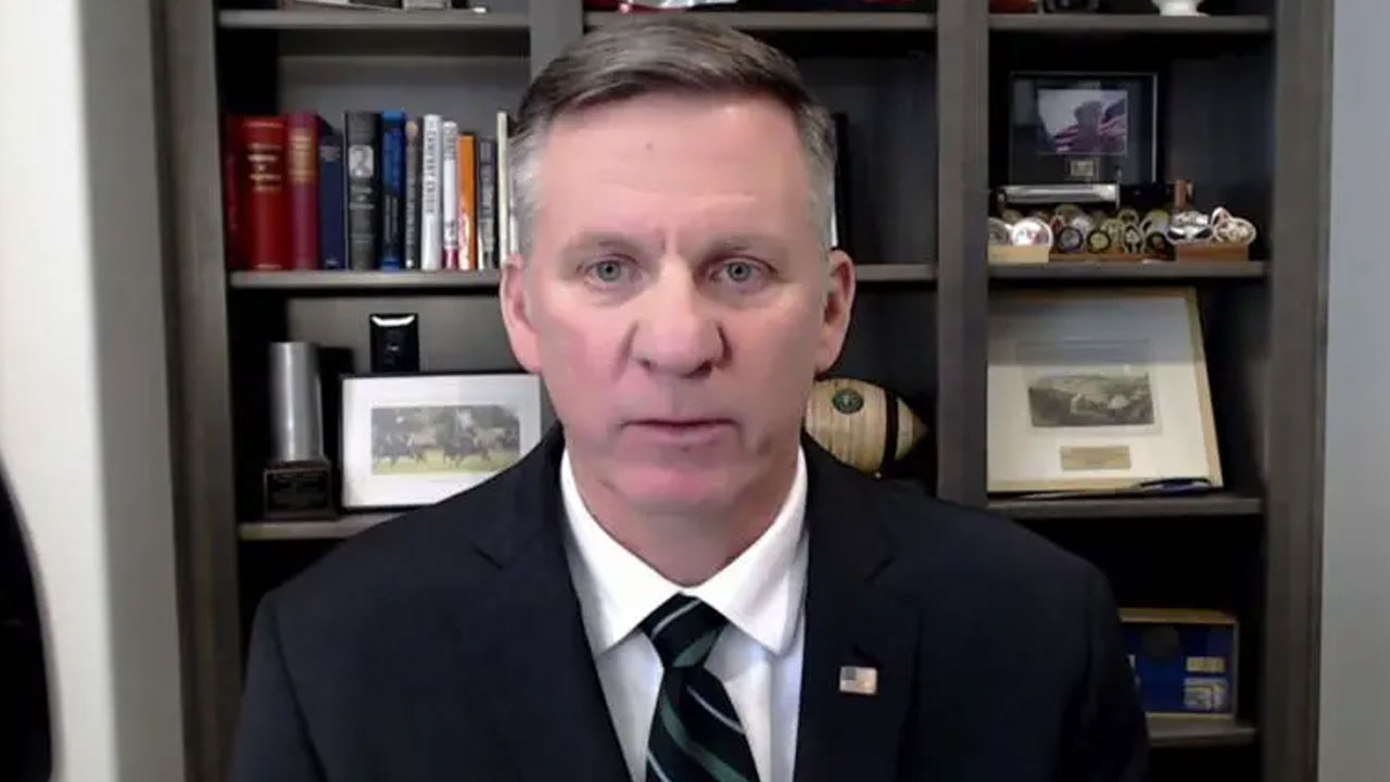 ‘ইরান পাল্টা জবাব কীভাবে দেবে, বলা কঠিন’