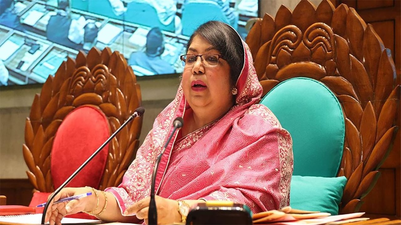 হাসিনার আস্থাভাজন শিরিনের রহস্যঘেরা ২০ মাস