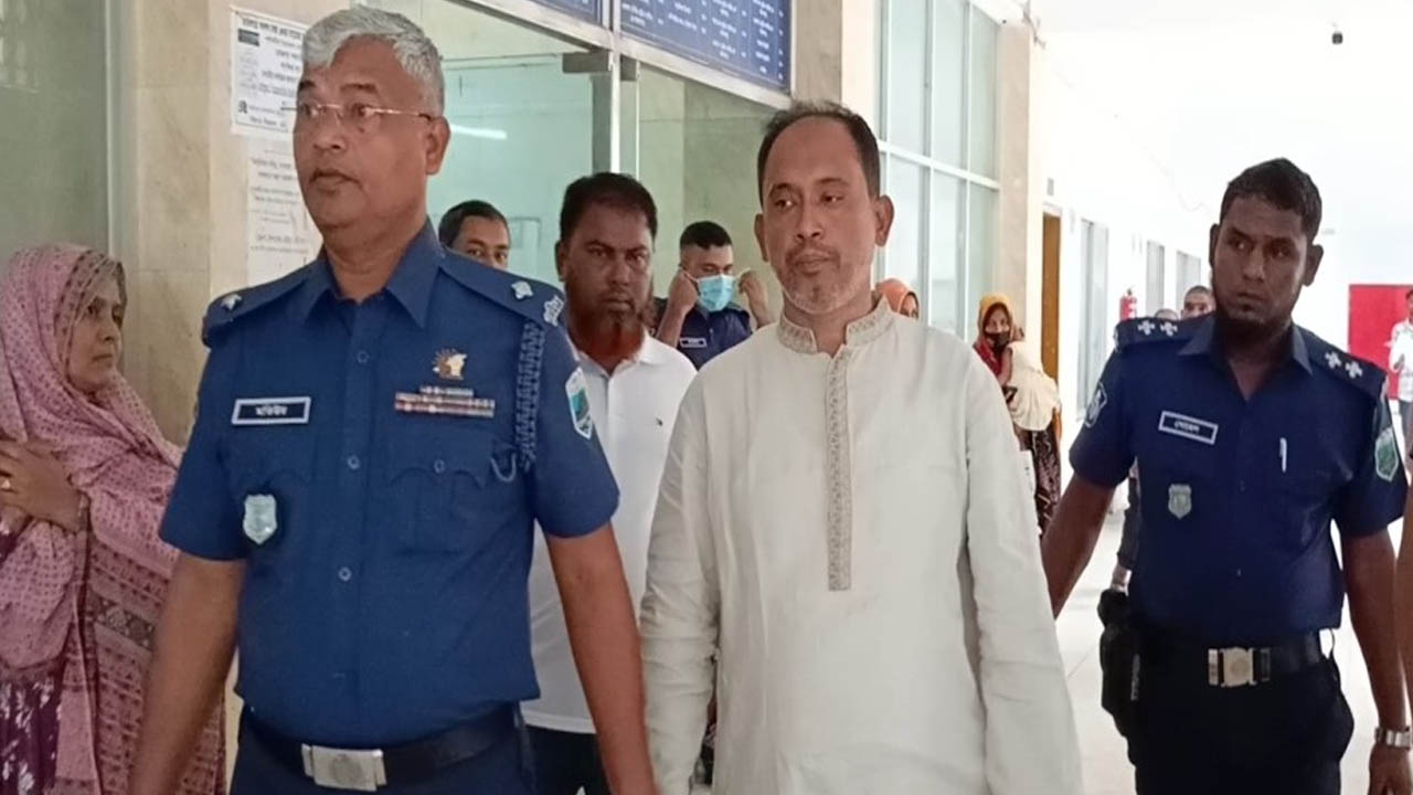 সাবেক এসপি আসাদুজ্জামান ২ দিনের রিমান্ডে