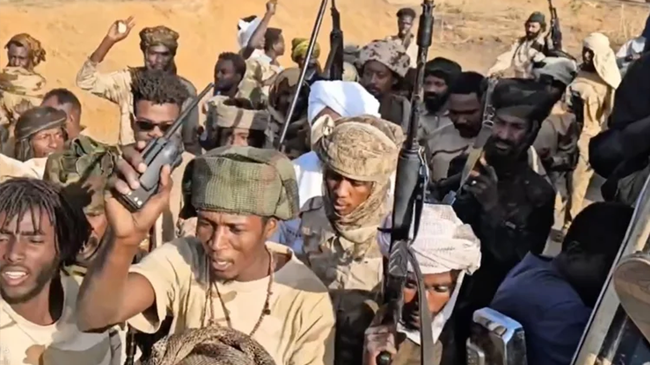 সুদানের চাদ সীমান্তে আল-টিনা শহর দখলের দাবি আরএসএফের