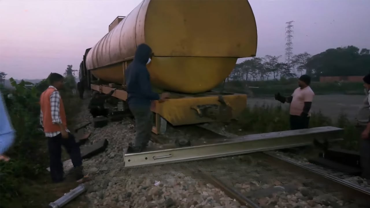 সিলেটের সঙ্গে সারাদেশের রেল যোগাযোগ বন্ধ