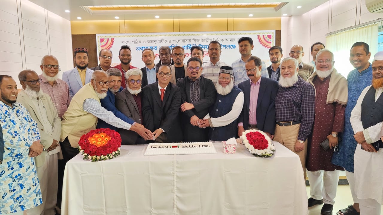 সিলেটে দৈনিক আমার দেশের বর্ষপূর্তি উদযাপন