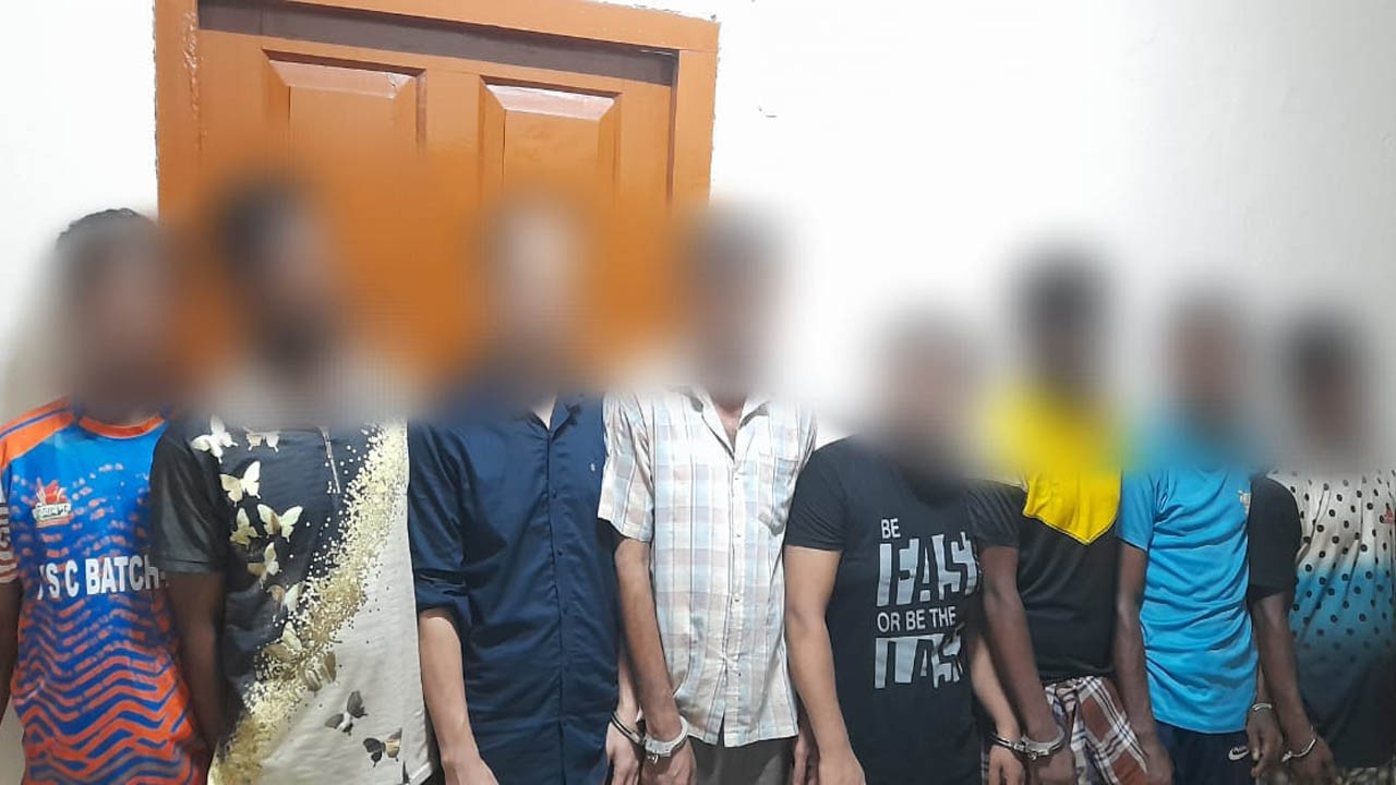 মাদকবিরোধী অভিযানে নারীসহ আটক ২৫