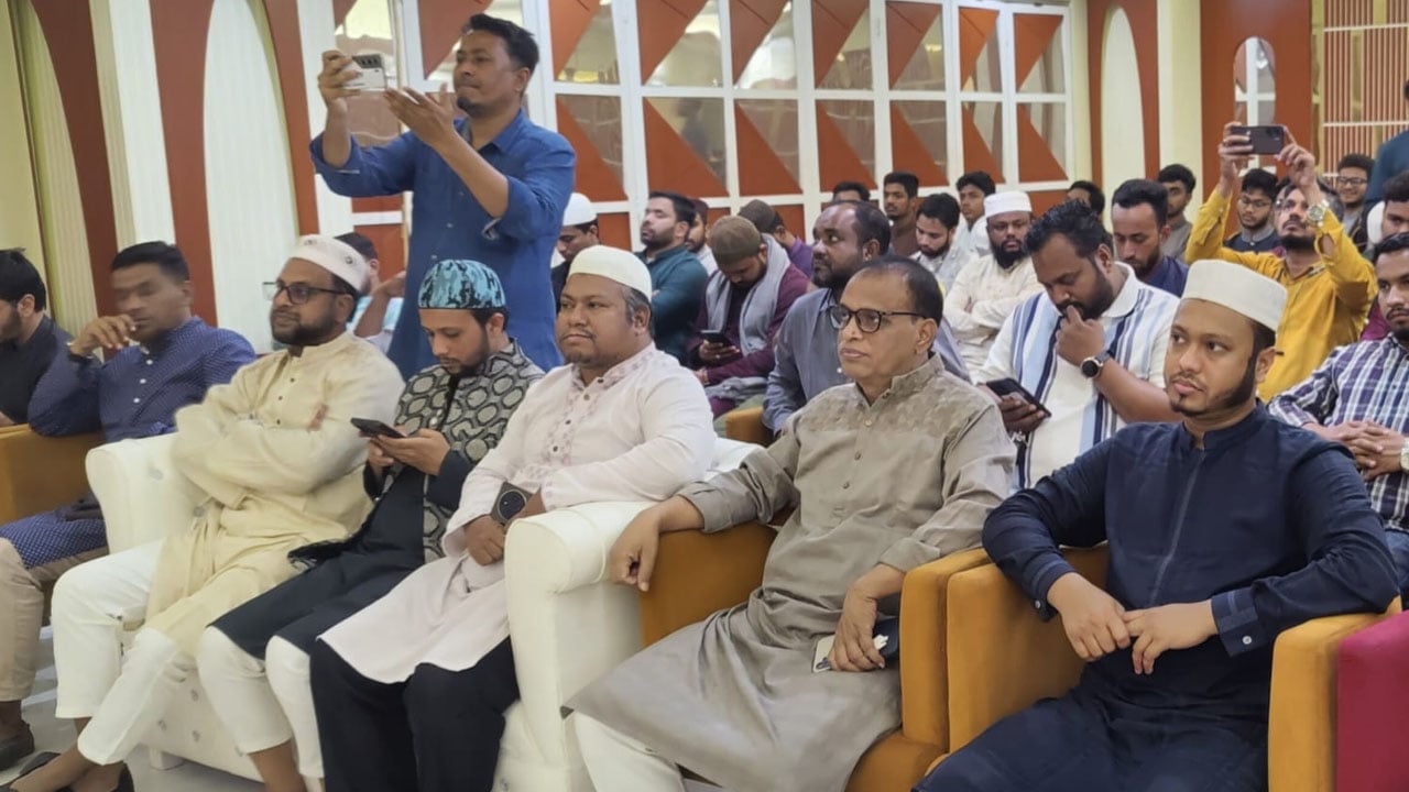 সাংবাদিকদের সম্মানে সিলেট মহানগর ছাত্রশিবিরের ইফতার সম্পন্ন