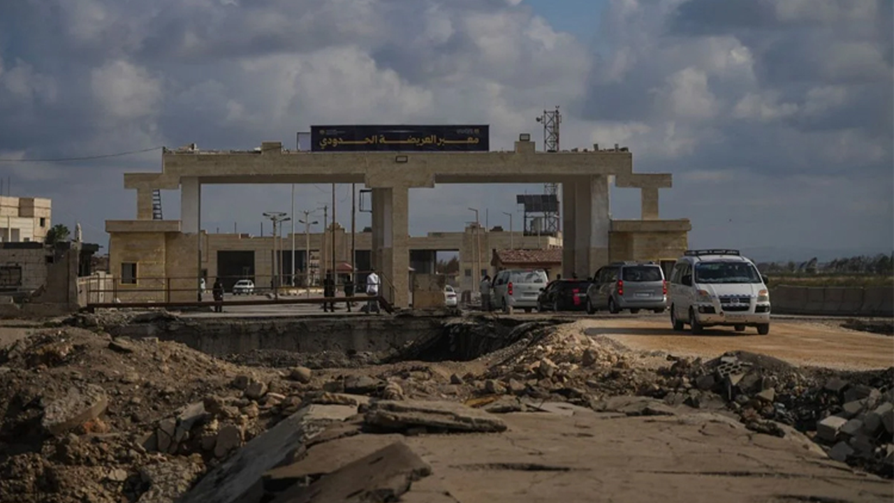 লেবানন-সিরিয়া সীমান্ত ক্রসিংয়ে হামলা চালানো হবে : ইসরাইল