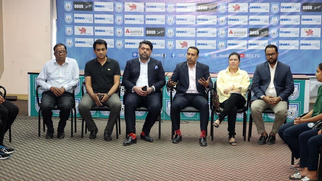 তাবিথ আউয়ালের সঙ্গে ভারতীয় হাই কমিশনারের বৈঠক