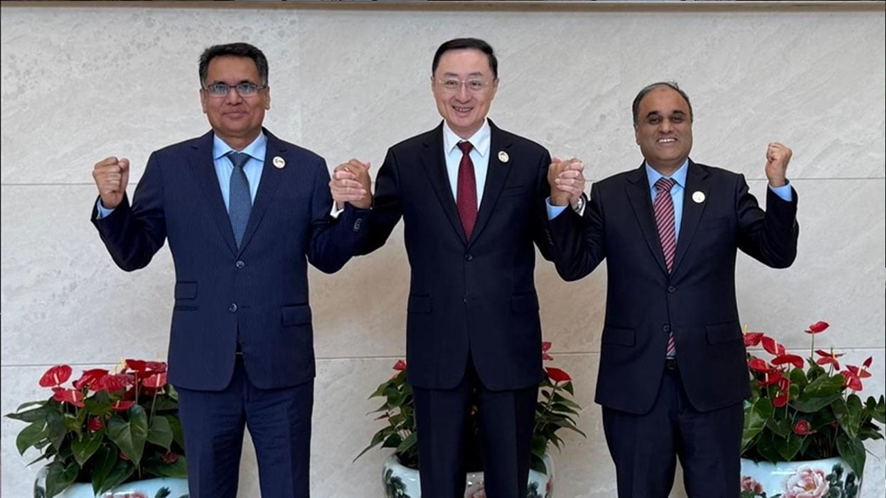 ত্রিপক্ষীয় সহযোগিতা জোরদারে বাংলাদেশ, চীন ও পাকিস্তানের অঙ্গীকার