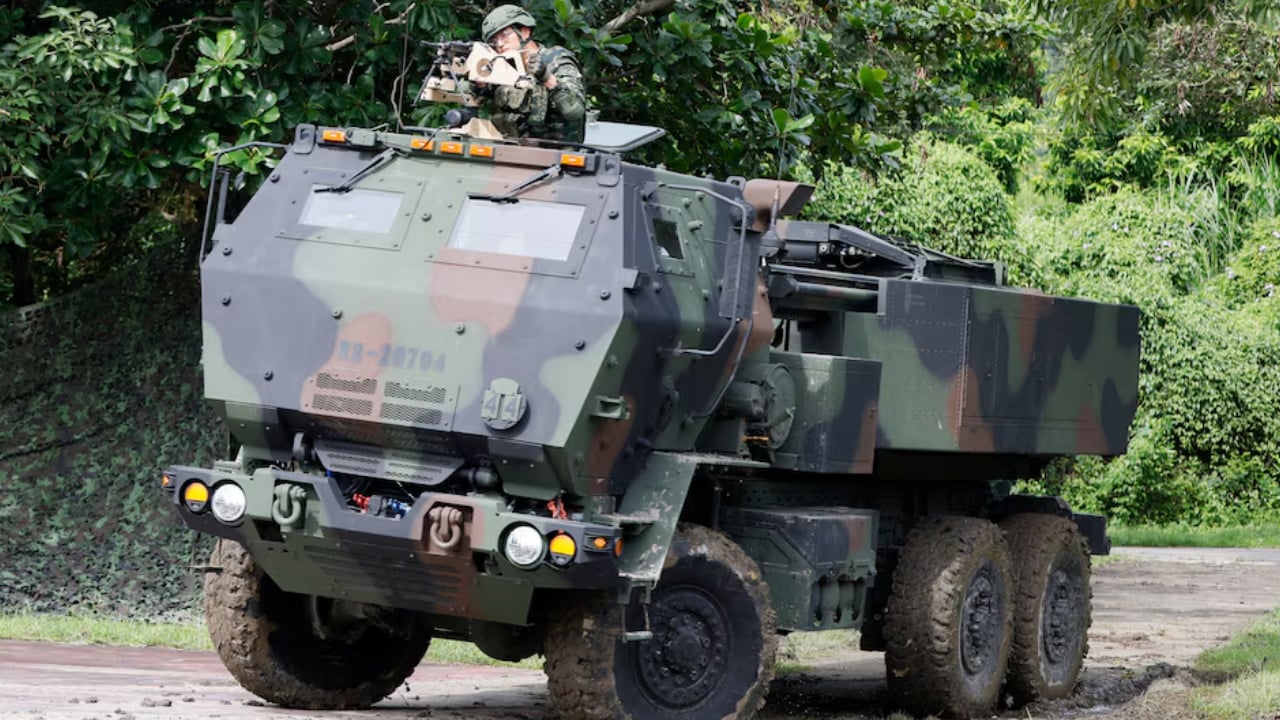 তাইওয়ানকে রেকর্ড ১১ বিলিয়ন ডলারের অস্ত্র দিচ্ছে যুক্তরাষ্ট্র