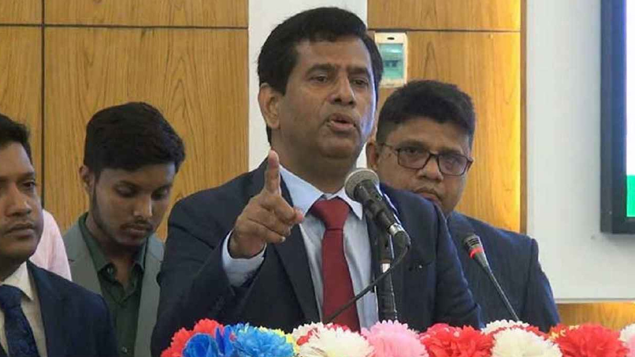 জুলাই বিপ্লবে সাহসের উজ্জ্বল প্রদীপ হয়ে জ্বলে উঠেছিল আবু সাঈদ