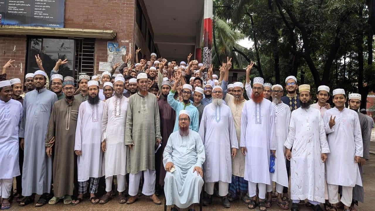 মাদরাসা বোর্ডে দ্বিতীয় টঙ্গীর তা'মীরুল মিল্লাত কামিল মাদরাসা