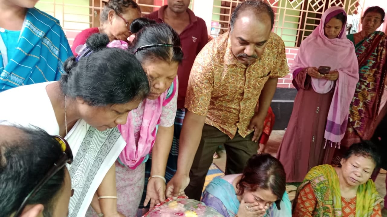 মধুপুরে সড়ক দুর্ঘটনায় শিক্ষক নিহত