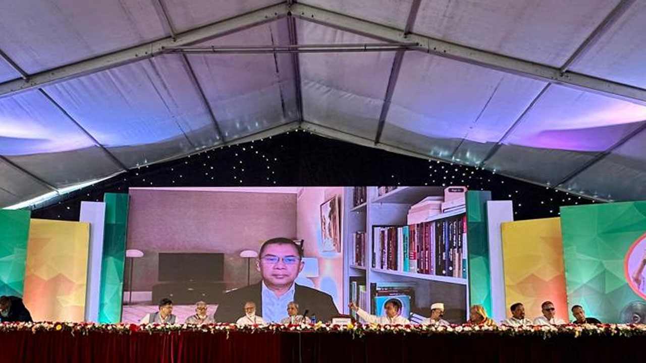 নির্বাচন নিয়ে অদৃশ্য শক্তির ষড়যন্ত্র মোকাবিলায় ঐক্যবদ্ধ থাকুন