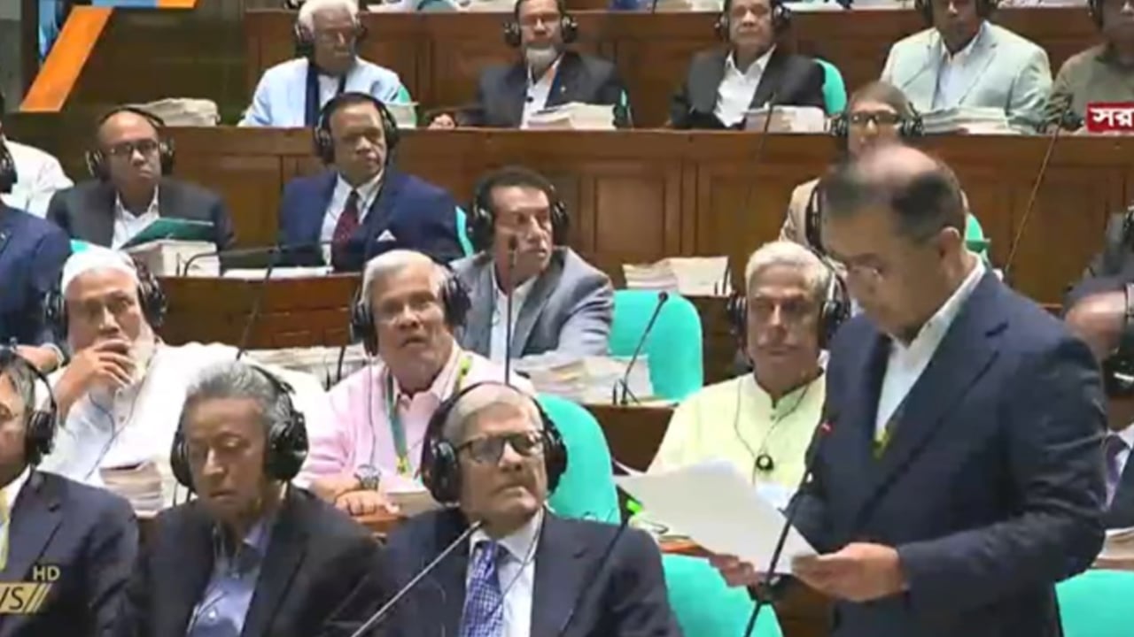 বহুল প্রতীক্ষিত সংসদ অধিবেশন শুরু