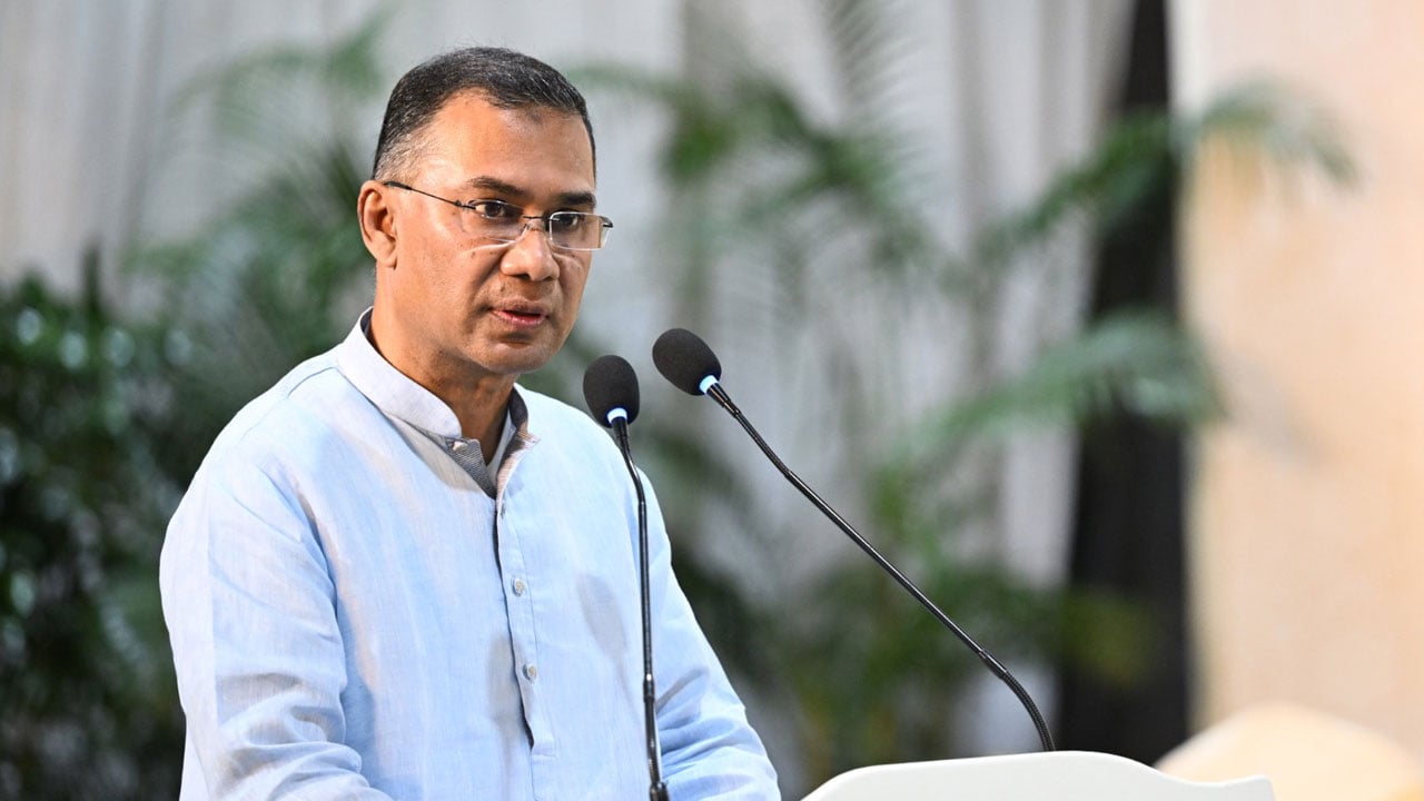 দ্বিপাক্ষিক সম্পর্ক শক্তিশালী করতে সরকার প্রতিশ্রুতিবদ্ধ