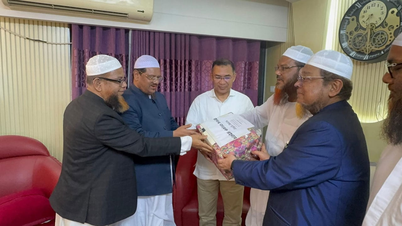 সবার সঙ্গে পরামর্শ করে দেশ পরিচালনা করবেন তারেক রহমান: রেজাউল করীম