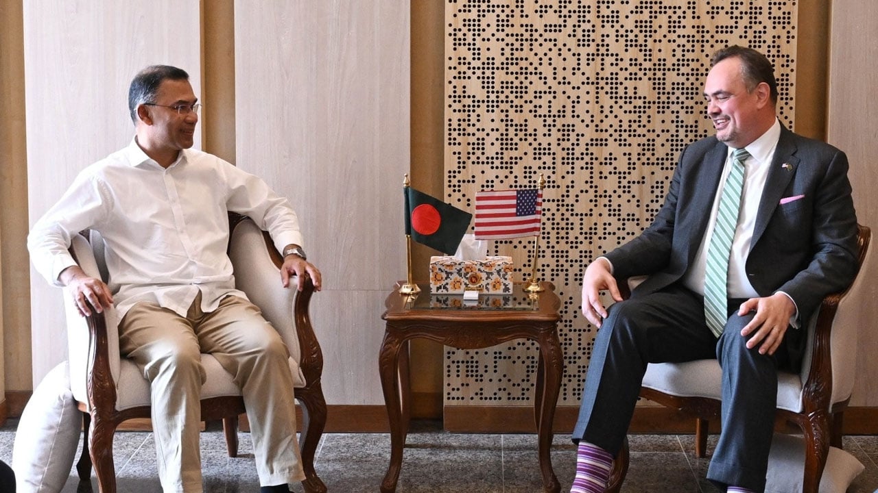 প্রধানমন্ত্রীর সঙ্গে মার্কিন রাষ্ট্রদূতের সৌজন্য সাক্ষাৎ