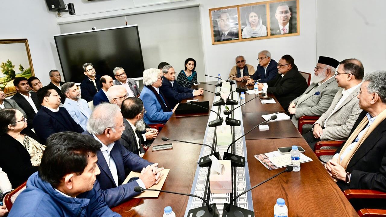 তারেক রহমানের সঙ্গে শীর্ষ ব্যবসায়ীদের বৈঠক