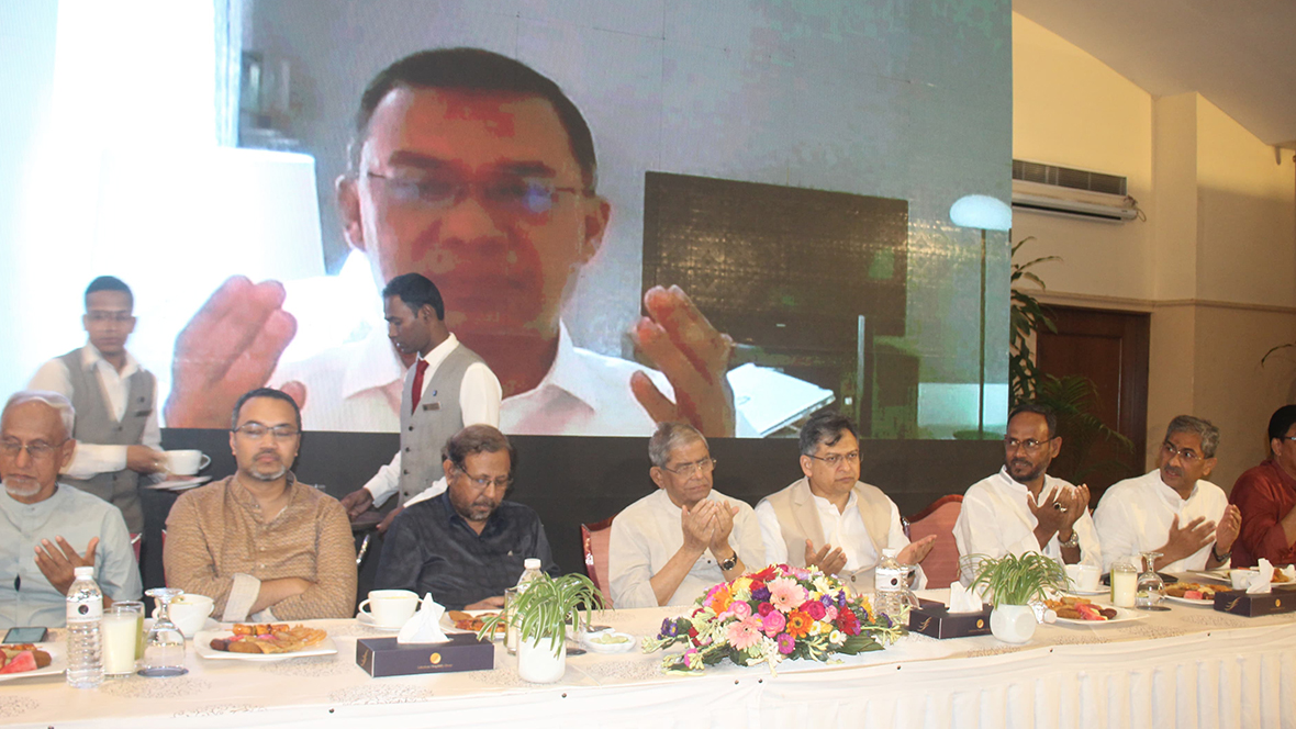 এক-এগারোর মতো বিএনপিকে মিডিয়া ট্রায়ালের সম্মুখীন করা হচ্ছে