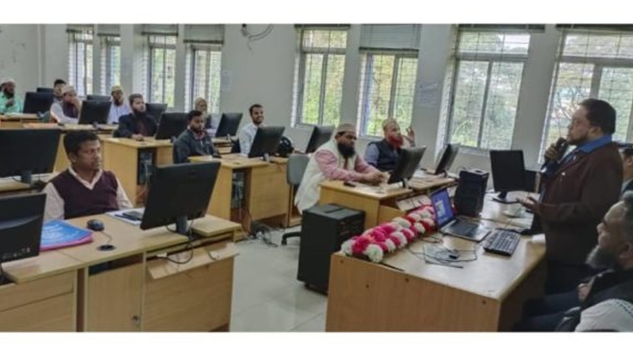 শিক্ষক প্রশিক্ষণ : চাই শ্রেণিকক্ষে বাস্তব পরিবর্তন