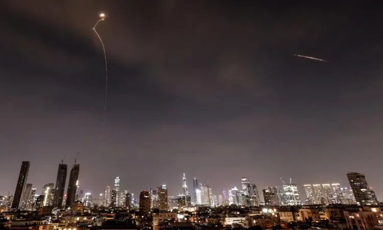 তেল আবিবে ফের ইরানের ক্ষেপণাস্ত্র হামলা