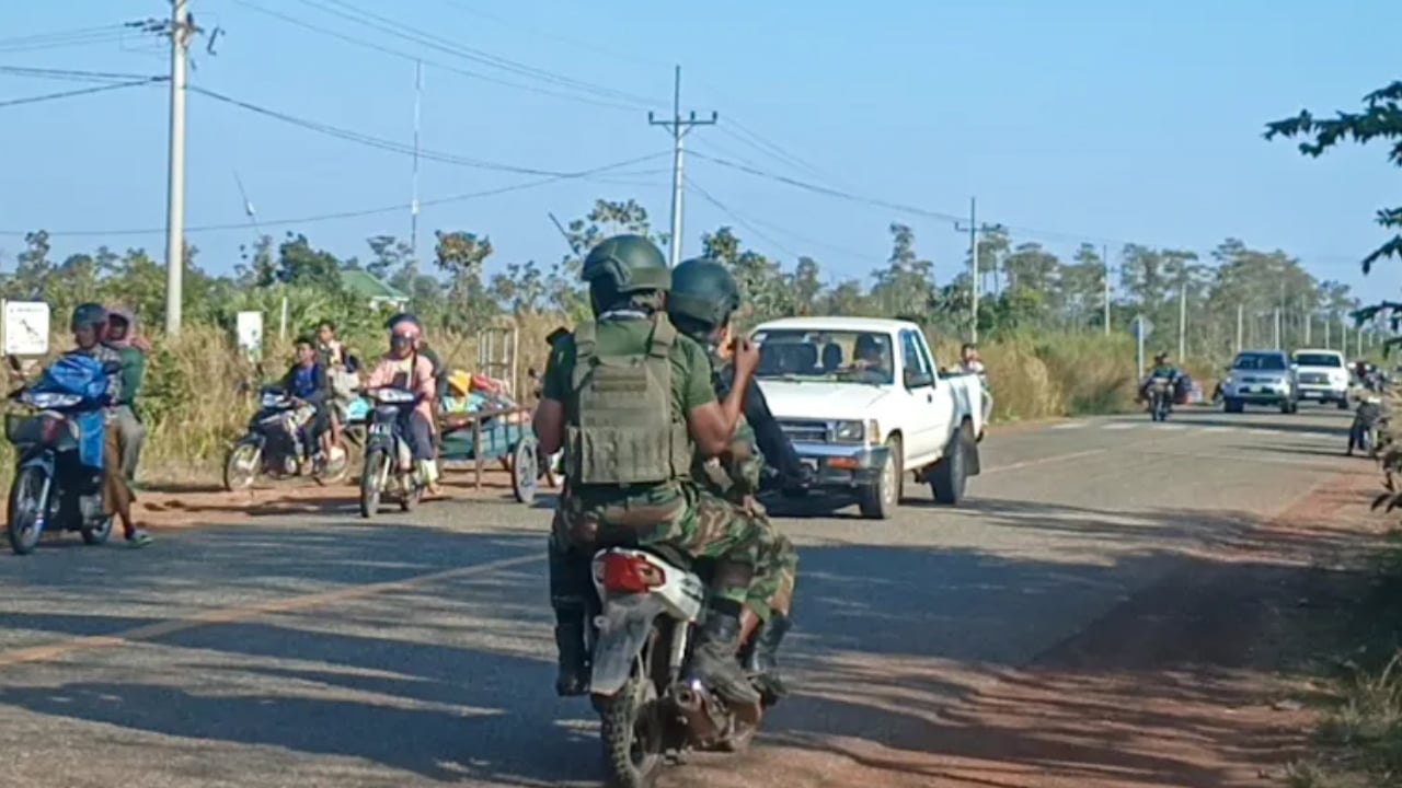 সীমান্তে ফের সংঘাতে জড়াল থাইল্যান্ড-কম্বোডিয়া