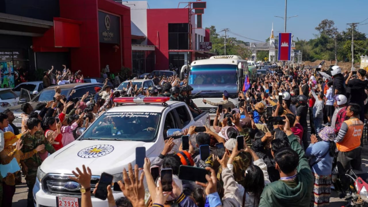 কম্বোডিয়ার ১৮ সেনাকে মুক্তি দিলো থাইল্যান্ড