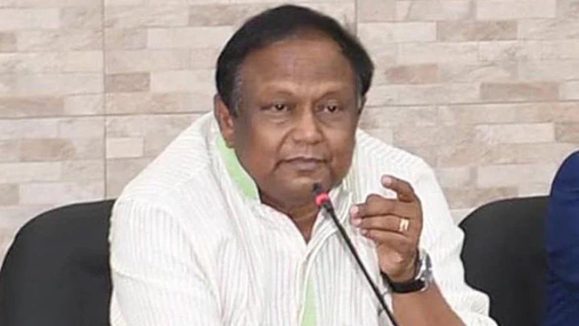 টিপু মুনশি ও তাঁর স্ত্রীর জমি জব্দ, ব্যাংক ও শেয়ার অবরুদ্ধ