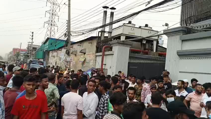 টঙ্গীতে ঝুট ব্যবসা নিয়ে বিএনপির দু’গ্রুপের সংঘর্ষে আহত ৫