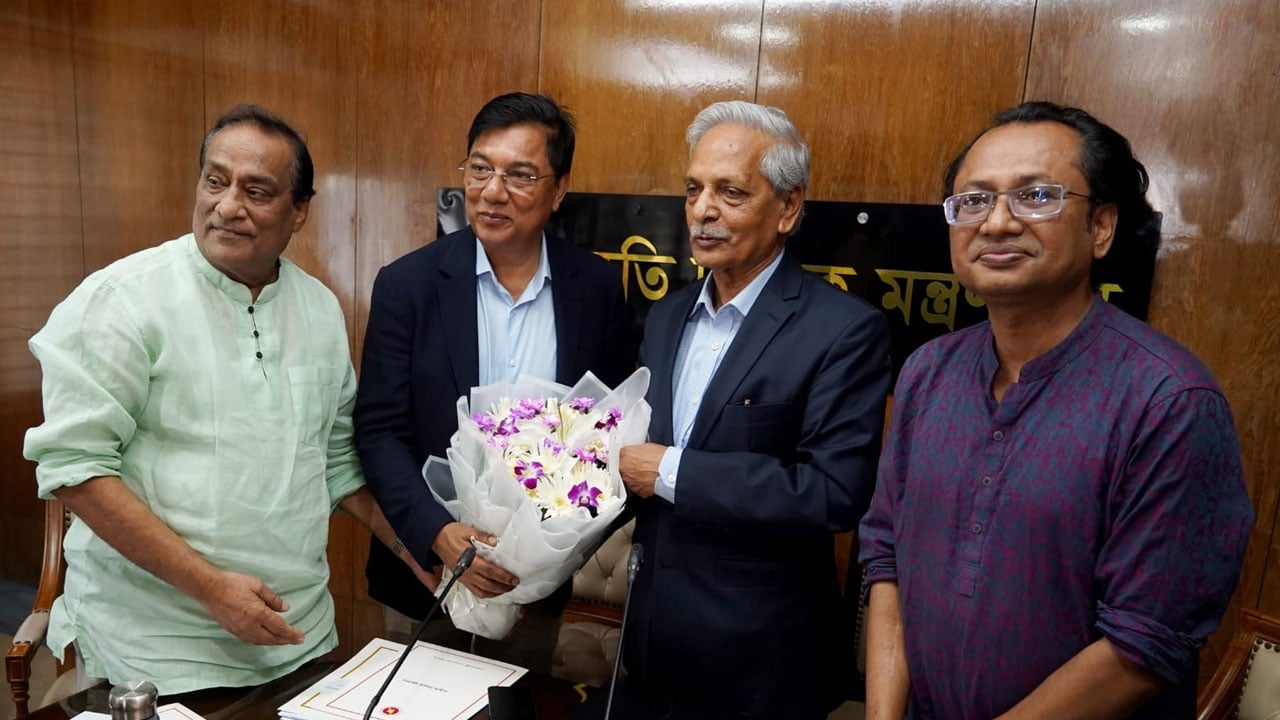 পর্যটন খাতের অবদান জিডিপিতে ৭-৮ শতাংশে উন্নীত করতে কাজ চলছে