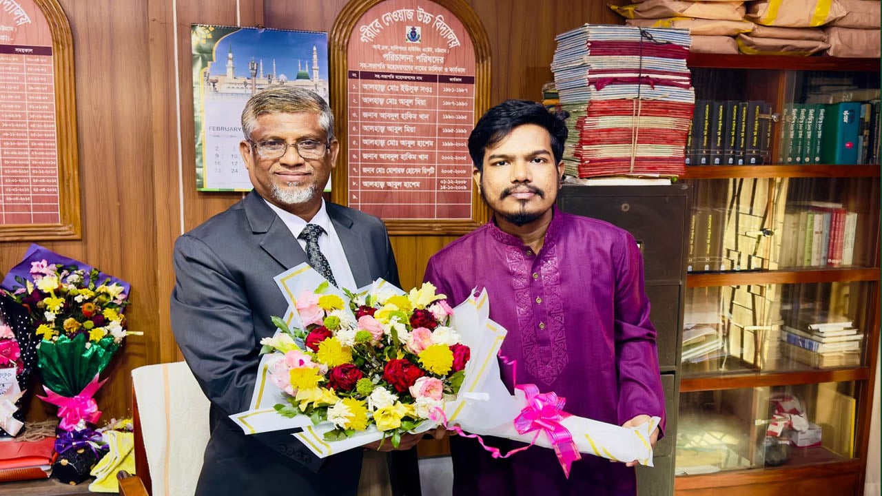 প্রধান শিক্ষকের প্রত্যাবর্তন, ন্যায়ের বিজয়: ট্র্যাবের মুখপাত্র আবিদ