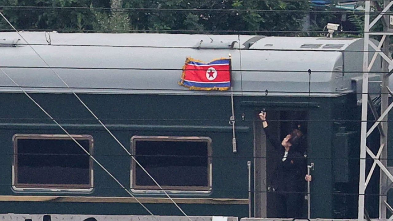 চীন ও উত্তর কোরিয়ার মধ্যে ট্রেন যোগাযোগ আবার শুরু