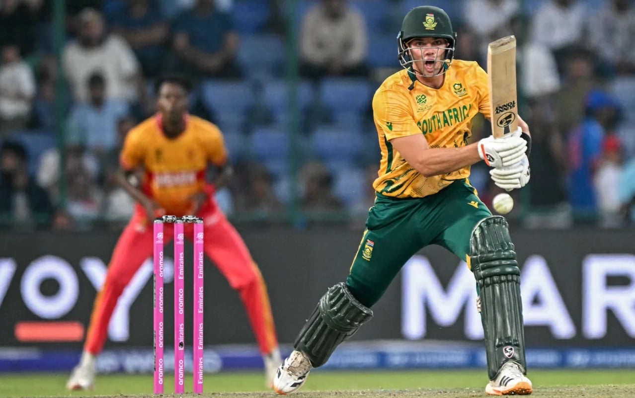 শতভাগ জয়ে সেমিতে দক্ষিণ আফ্রিকা