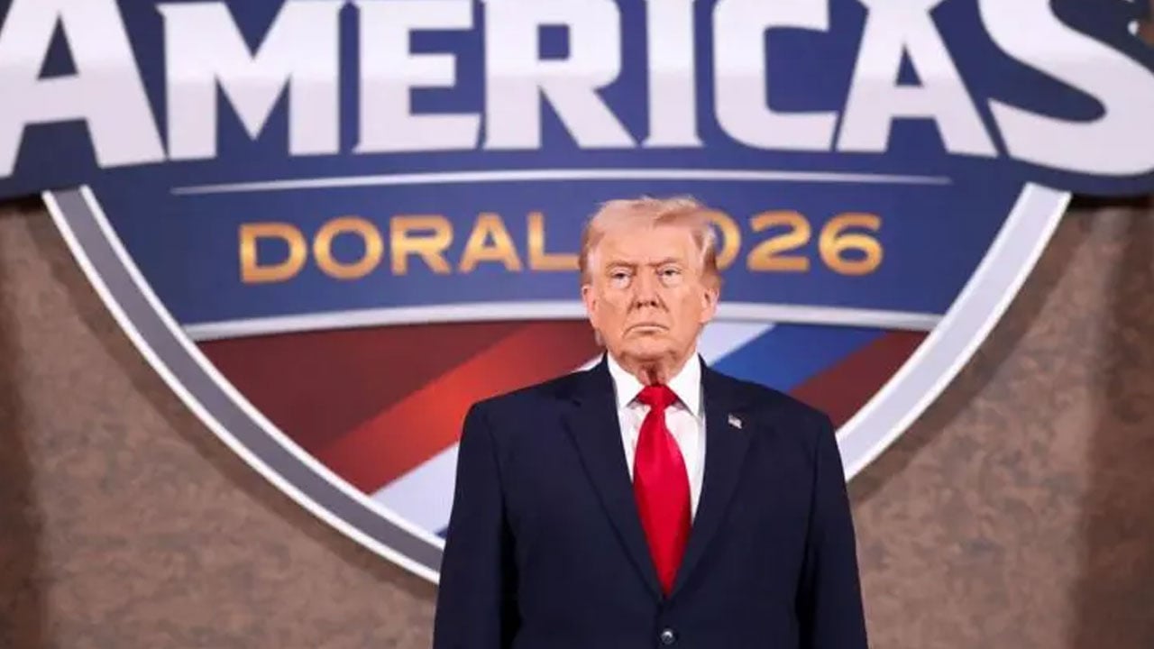 ইরানি নৌবাহিনীর ৪২টি জাহাজ ধ্বংস করেছে যুক্তরাষ্ট্র, দাবি ট্রাম্পের