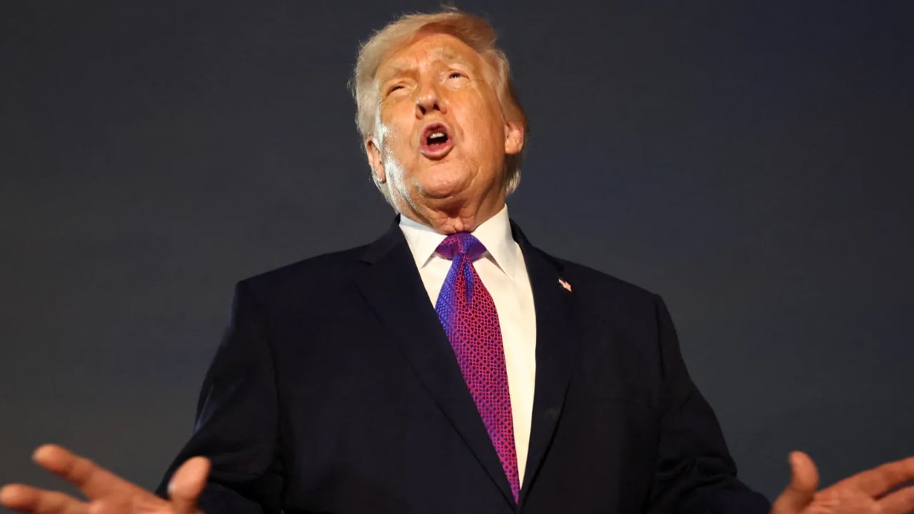 ইরানের ড্রোন কারখানা খুঁজে হামলা চালাচ্ছে যুক্তরাষ্ট্র: ট্রাম্প