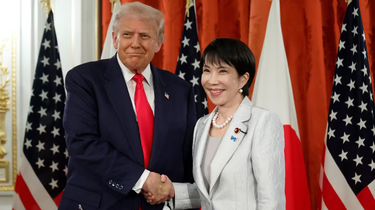 নির্বাচনের আগে ট্রাম্পের পূর্ণ সমর্থন পেলেন জাপানের প্রধানমন্ত্রী তাকাইচি