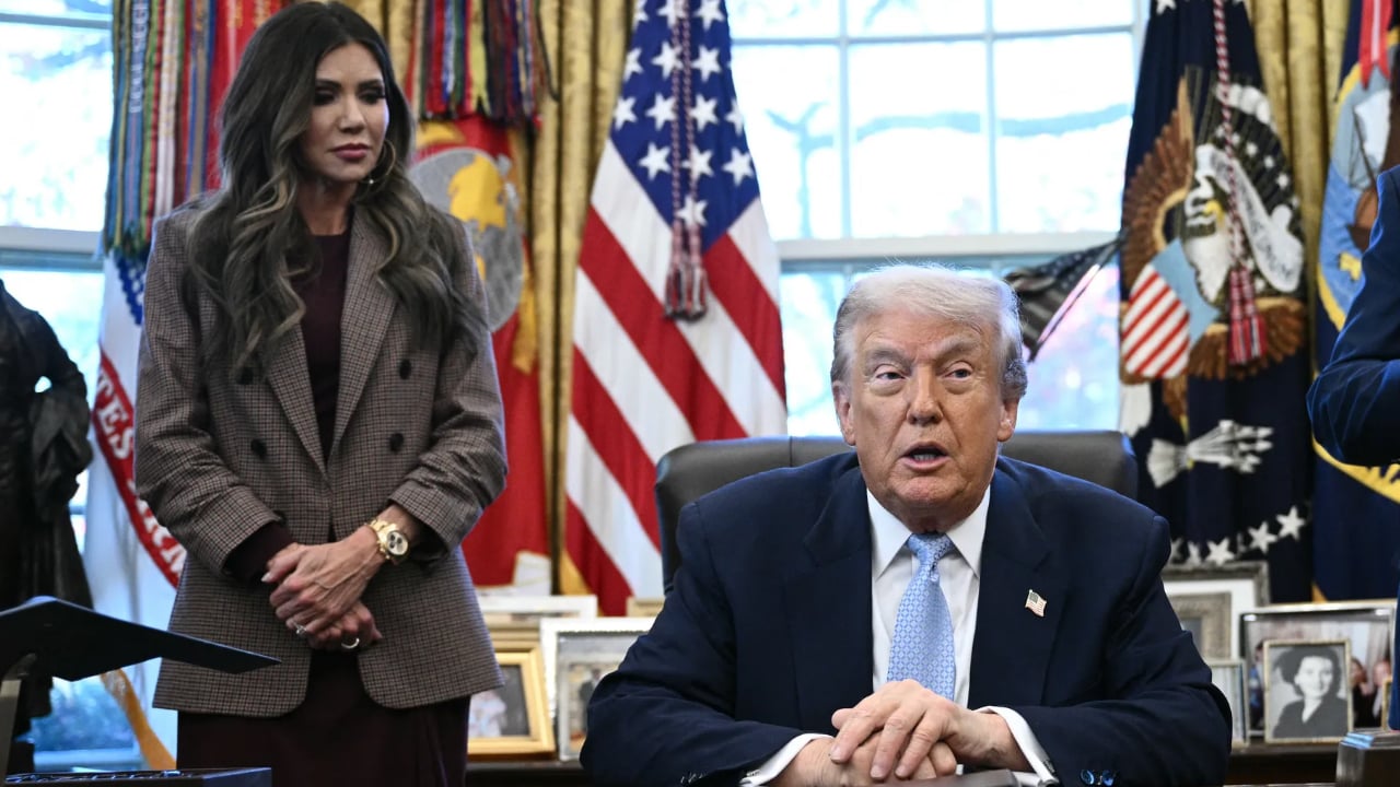 ডিভি লটারি কর্মসূচি স্থগিত করলেন ট্রাম্প