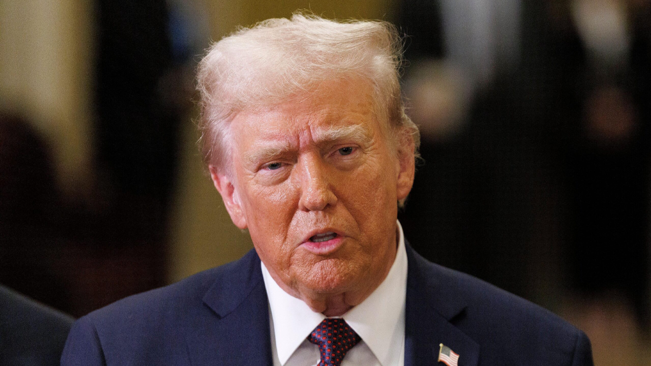 ট্রাম্পকে সতর্ক করলেন ডেমোক্র্যাটরা