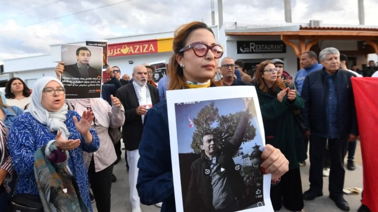 সাজা কার্যকরে তিউনিসিয়ায় মানবাধিকার কর্মী গ্রেপ্তার